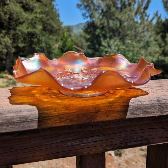 1920s Fenton Acorn Marigold Carnival Glass Footed Bowl w Crimped Rim Pattern 834 - Picture 4 of 12